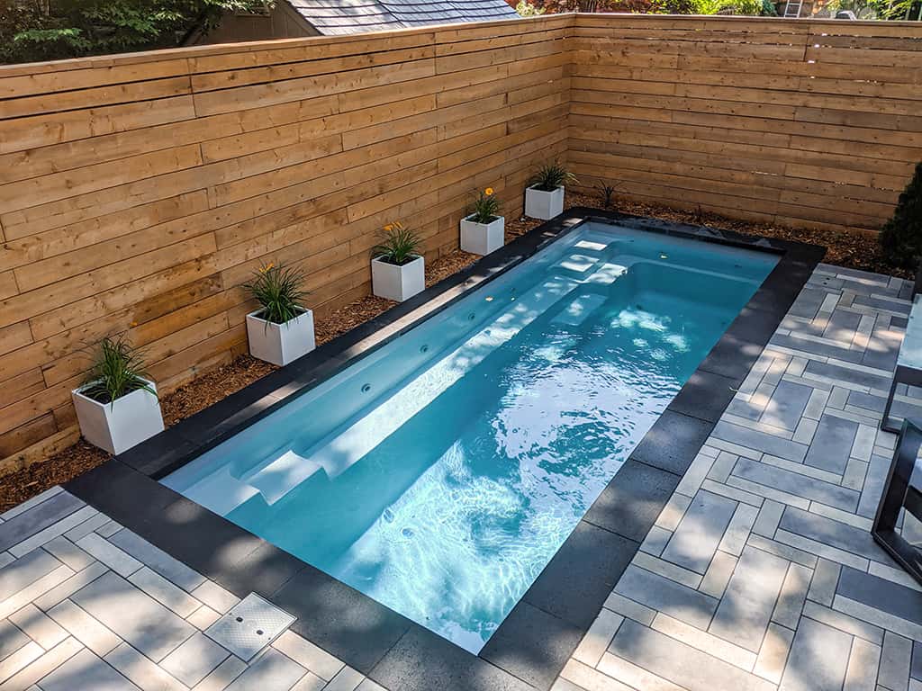 LP Toronto Esprit SG 1 -Edit Cocktail pool - Leisure Pools Esprit