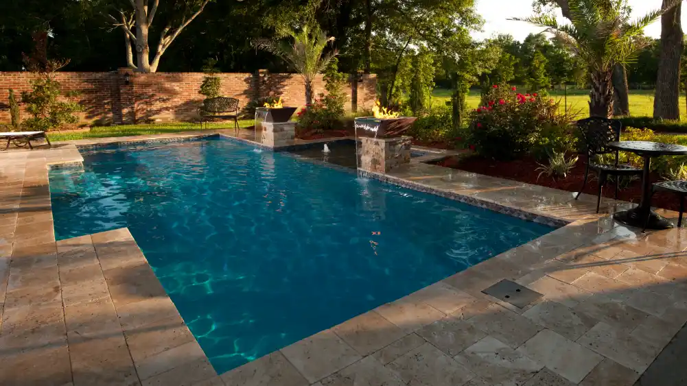 021225-TheUltimateGuide-4LeisurePoolsDifference The Leisure Pools Difference: Premium Fiberglass Pool Manufacturing