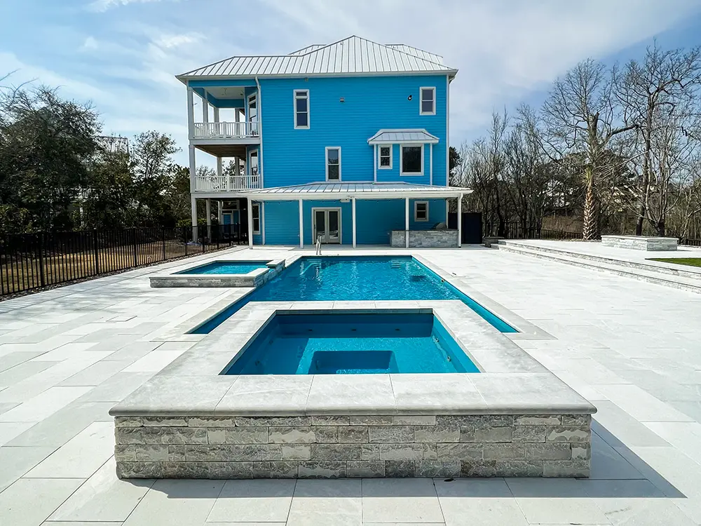 0223-LPPOM-3 Leisure Pools dealer Emerald Pool Works win pool of the month for Feb 2023