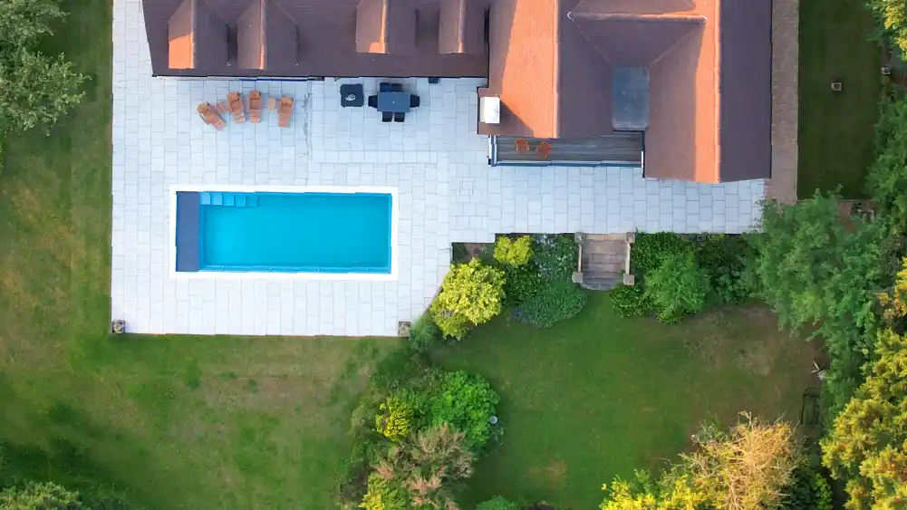 031925-PerfectPlacement-2IdealLocation Finding the Ideal Location for Your Inground Fiberglass Pool