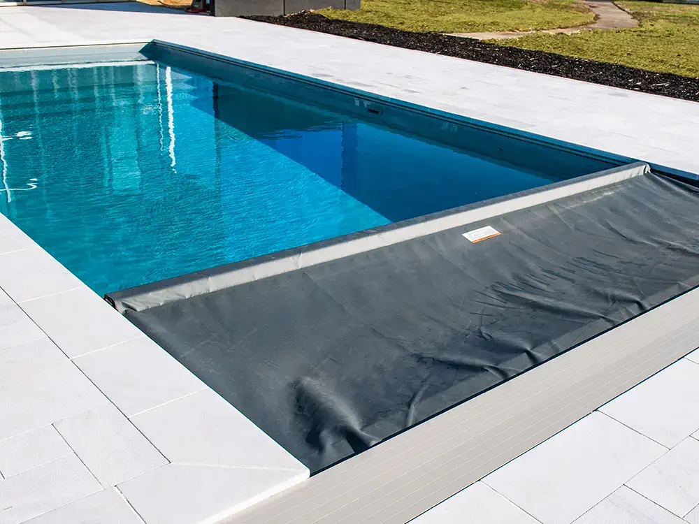 033123-MythsAboutOwnership-1 Facts about installing and maintaining a fibergass swimming pool