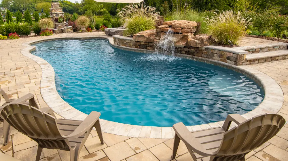 042624-ElevatePoolWaterFeatures-5Relaxation Relaxation and wellness benefits of pool water features