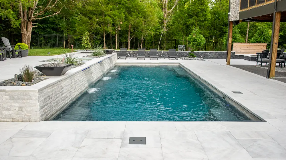 050324-PoolDeckingTrends-2VersatileMaterials Pool decking trends: use versatile materials