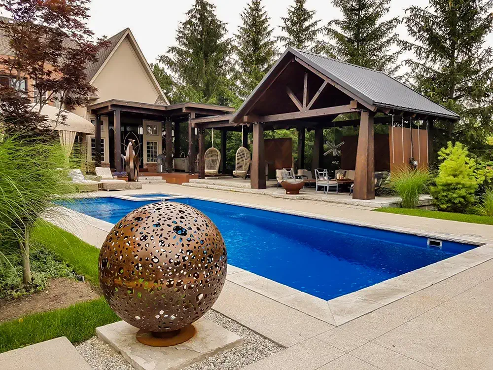060923-DesignTrends-3 Top design trends for fiberglass pools and spas in 2023