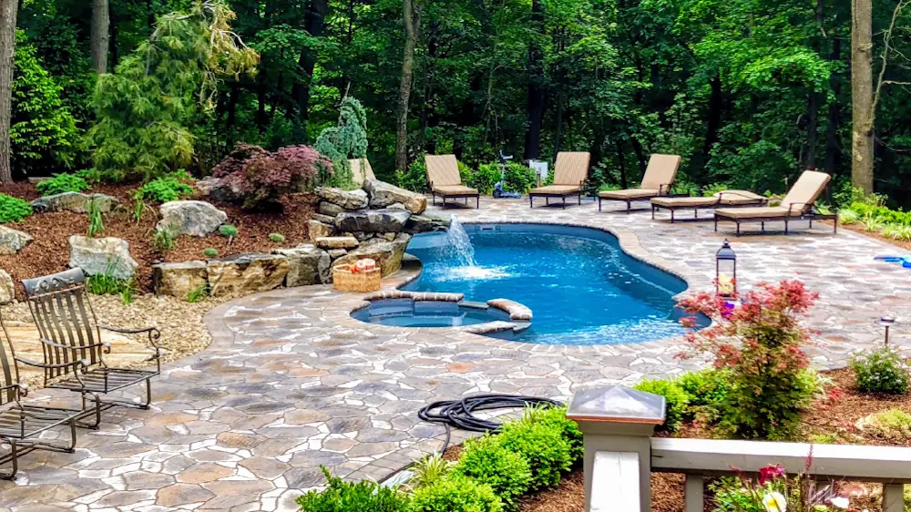 061124-CostOfFiberglassPool-2ExploringLandscape Exploring the Landscape of Fiberglass Pool Cost – A Detailed Analysis