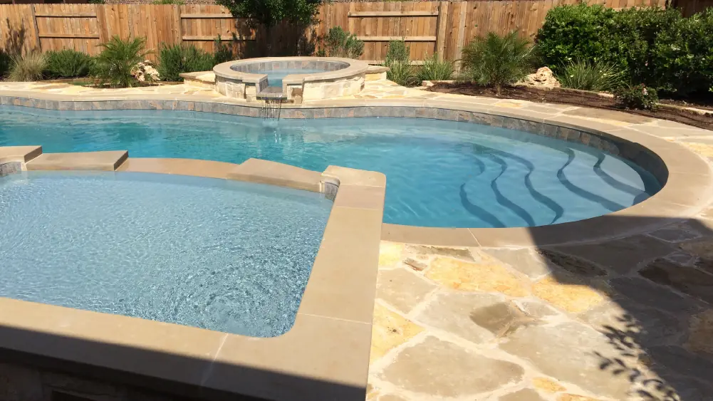 062124-PoolOwners-4Customization Enjoy the many customization options of fiberglass pools