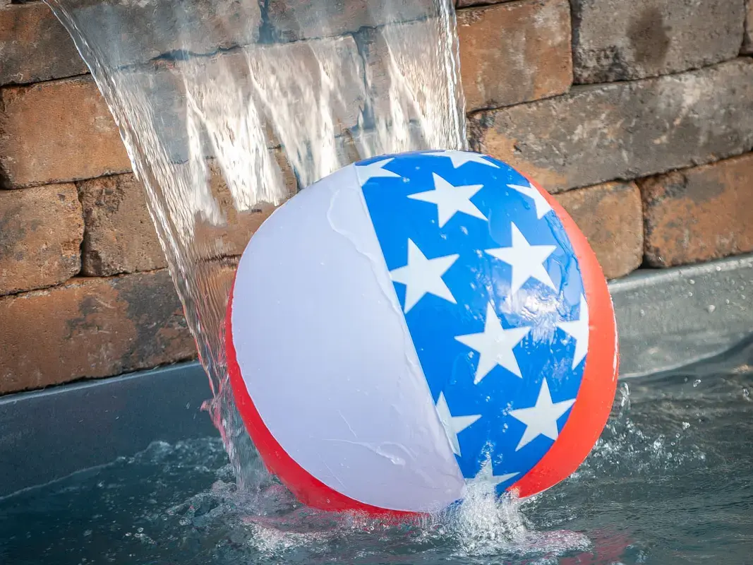 062822-July4Shoot-407 4th of July swimming pool decorations