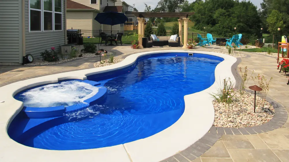072624-CombinationPools-4TransformYourBackyard Transform Your Backyard with a Leisure Pools Combination Pool