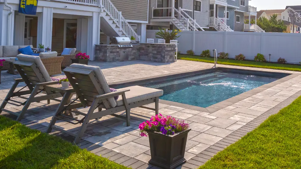 091324-PoolsideRelaxation-2WhyChooseFiberglass Why you should Choose a Fiberglass Pool for Your Relaxation Haven