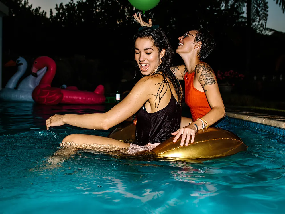 102623-HalloweenPoolParty-2.webp Organise a poolside halloween party with Leisure Pools