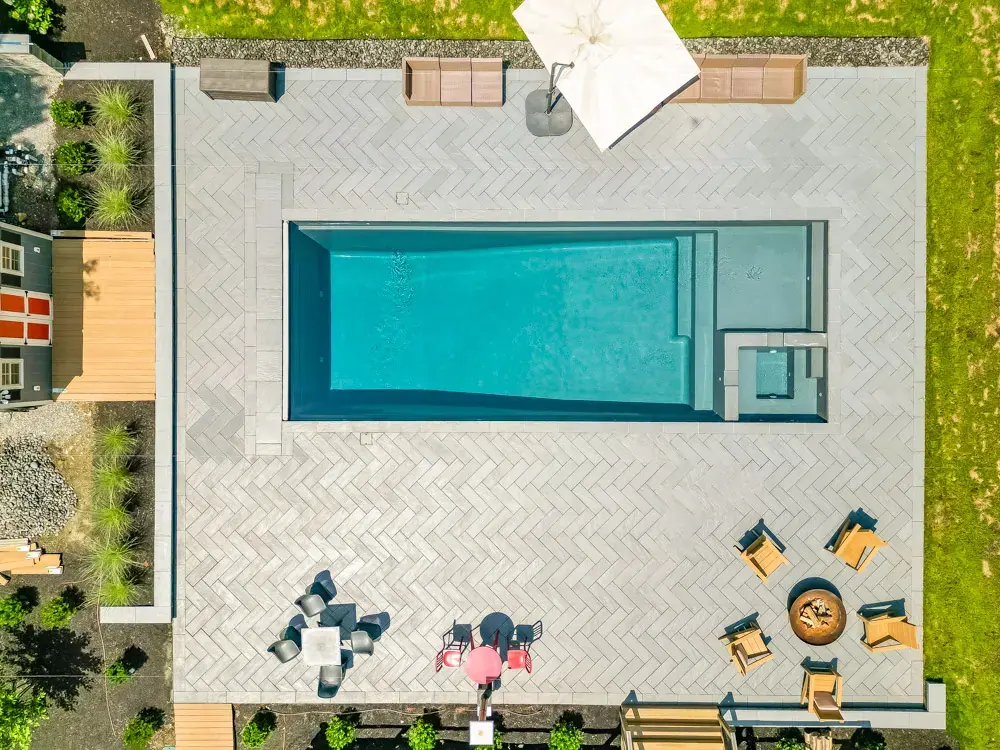 121423-PlanningDreamPool-3 Choosing Leisure Pools means expertise in every aspect of fiberglass pool design