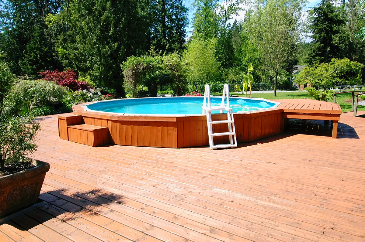 Above Ground Installation Above ground swimming pool