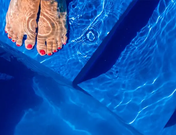 Advancements_CompositeArmourStepTech-SureFooted_2 Leisure Pools are reinforced with Composite Armour inserts