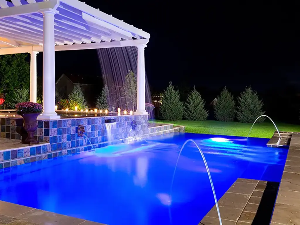 Elegance – SB – Signature 4 Inground fiberglass swimming pool ambient lighting