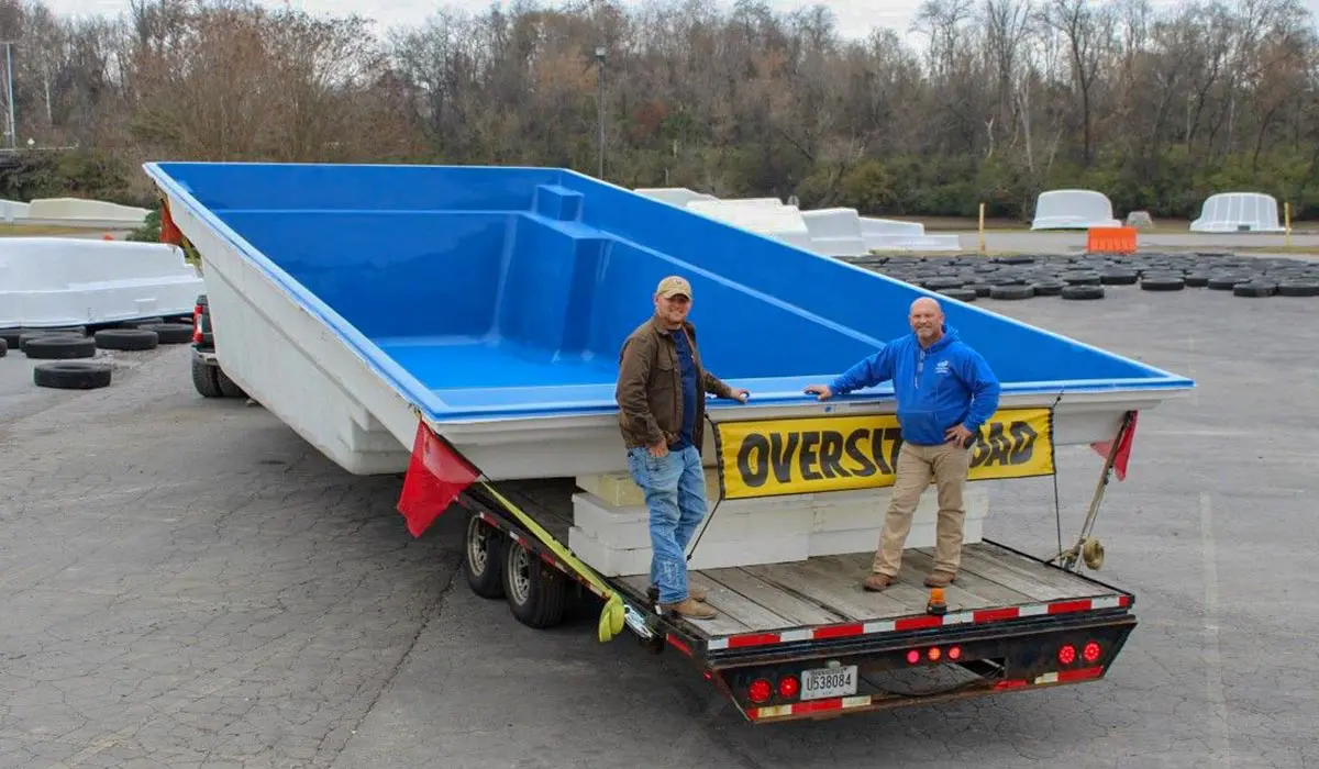 FindADealer_Hero local fiberglass pool supplier