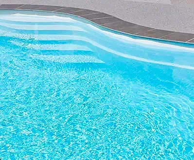 Leisure-Pools-shimmer-sky-pool-color-detail