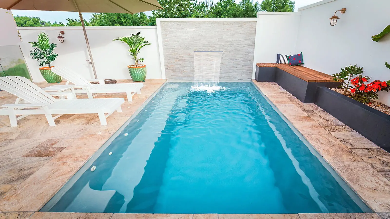 SilverGrey_Hero_2022 Silver Grey swimming pool color